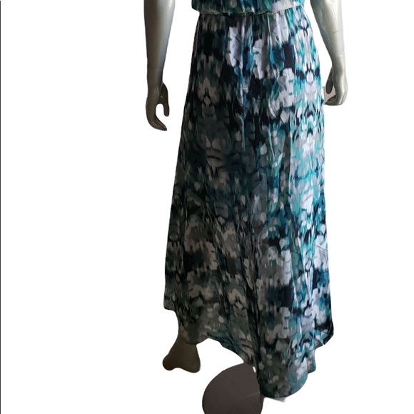 GUESS Dress - Picture 5 of 5